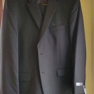 Jones New York Collection Men’s Suit